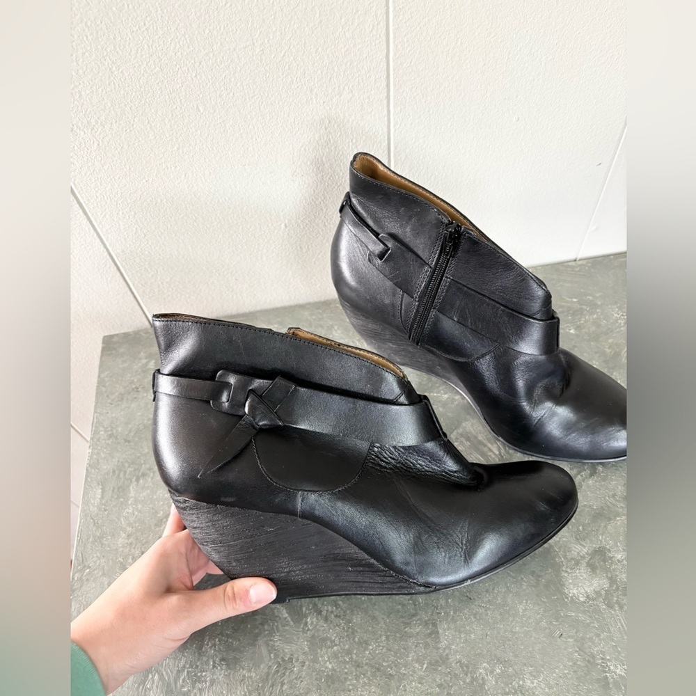 Schuler and Sons Anthropologie black Philadelphia ankle boots booties leather 10
